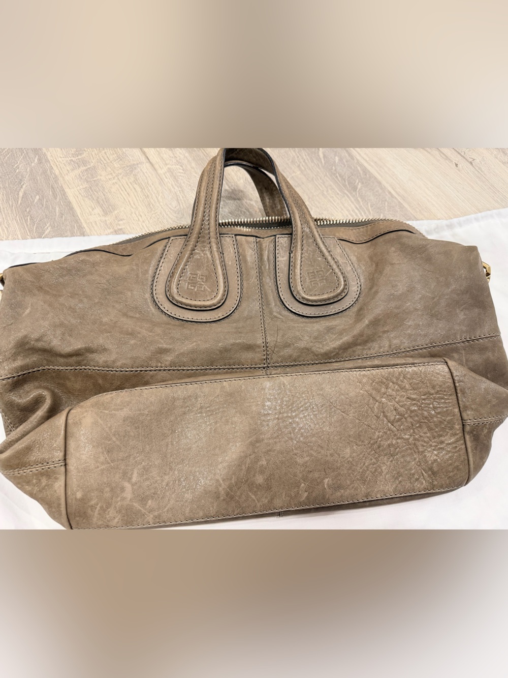 ✨ GIVENCHY Nightingale Large Leather Tote Shoulder Bag, Zip, Double-Face ✨ - Picture 2 of 16